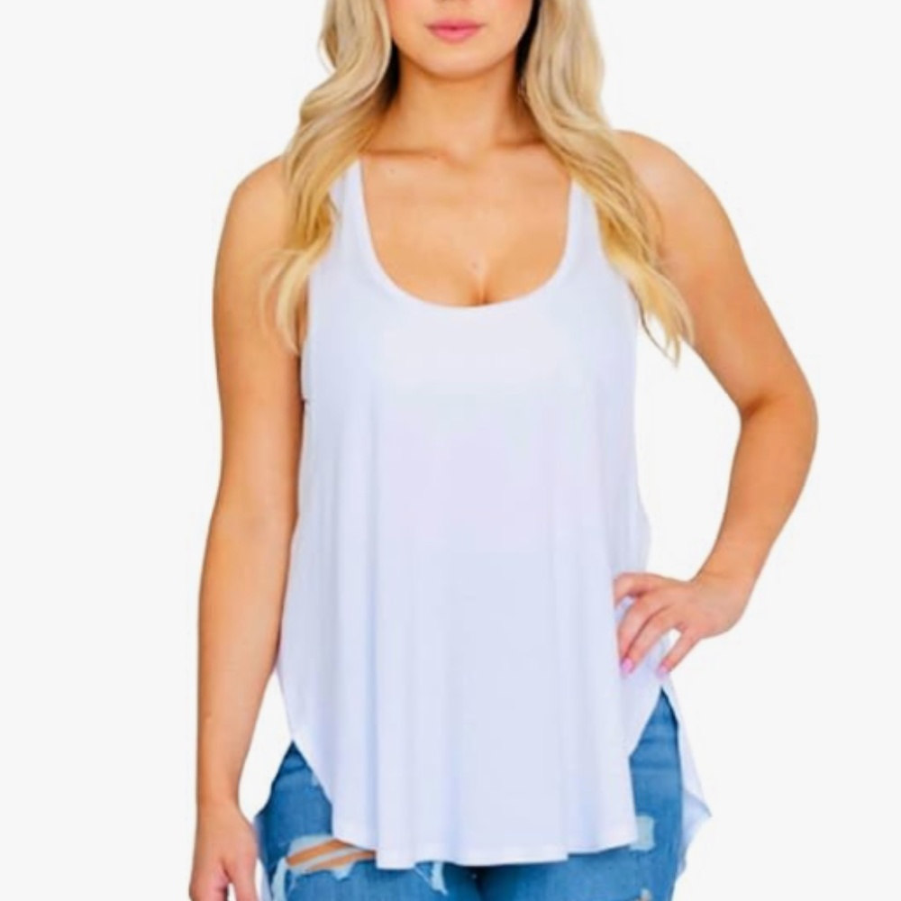 Women’s Loose Fit Flowy Scoop Neck Tank Top